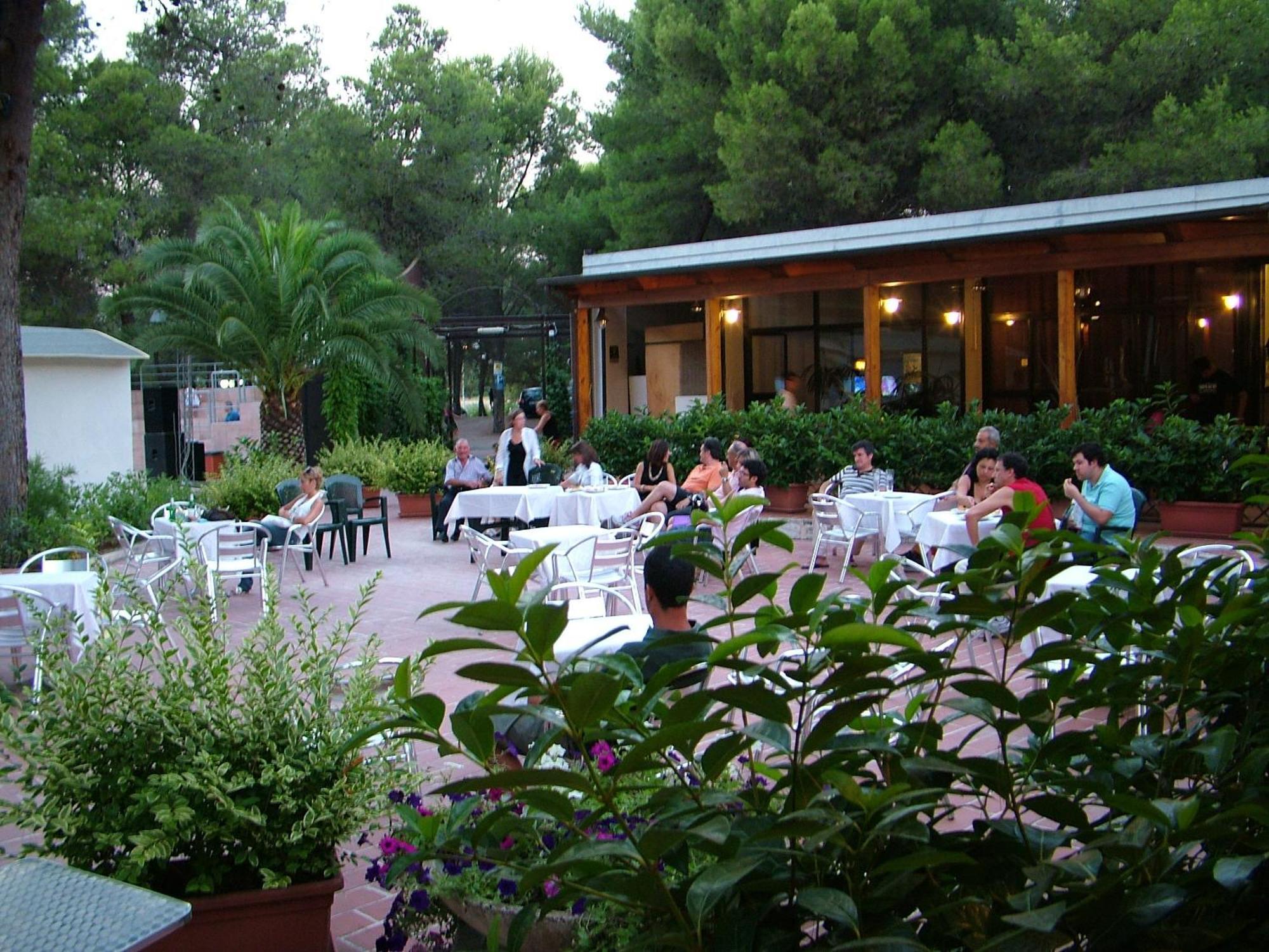 Riva Dei Greci Camping Village Metapont Zimmer foto